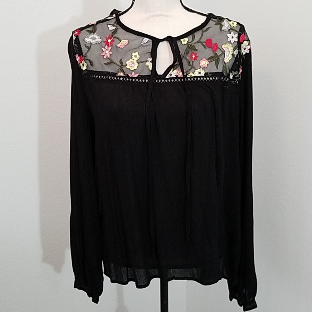 New York & Company Black Floral Top